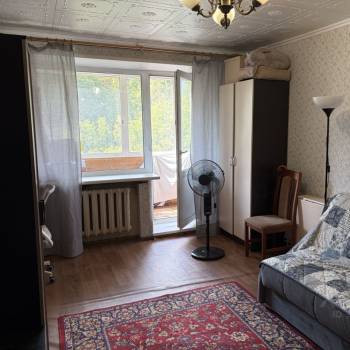 Продается 1-комнатная квартира, 45 м²