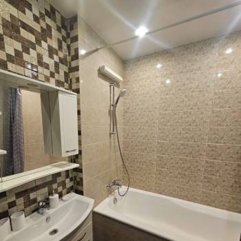 Сдается 1-комнатная квартира, 37 м²