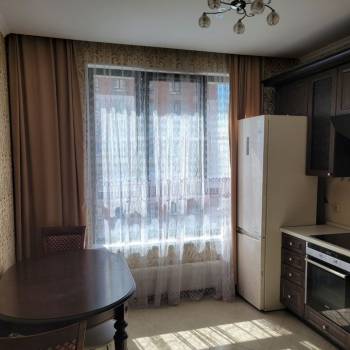 Продается 1-комнатная квартира, 37,1 м²