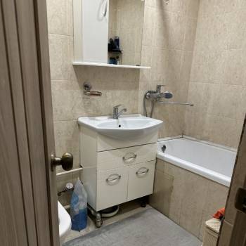 Сдается 2-х комнатная квартира, 42 м²