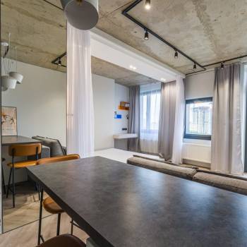 Сдается 1-комнатная квартира, 42 м²