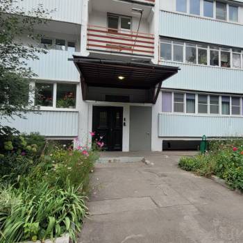 Сдается Многокомнатная квартира, 65 м²