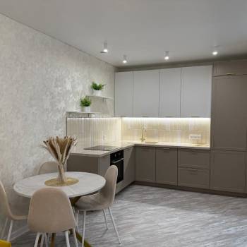 Сдается 1-комнатная квартира, 42 м²