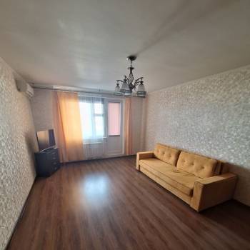 Сдается 2-х комнатная квартира, 55 м²