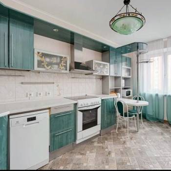 Продается Многокомнатная квартира, 156,9 м²