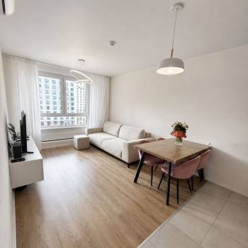 Продается 3-х комнатная квартира, 65,8 м²