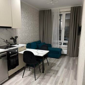Сдается 1-комнатная квартира, 35 м²