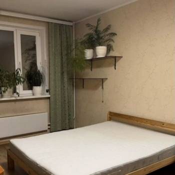 Сдается 1-комнатная квартира, 38 м²