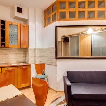 Продается 1-комнатная квартира, 37 м²