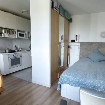 Продается 1-комнатная квартира, 27 м²