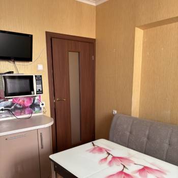Продается 1-комнатная квартира, 39,8 м²