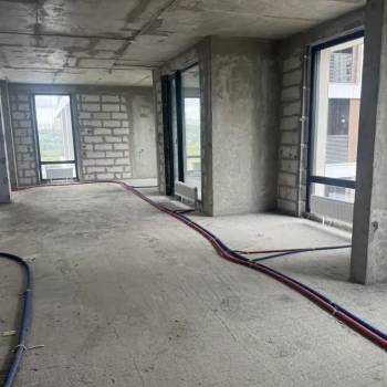 Продается 1-комнатная квартира, 86,4 м²