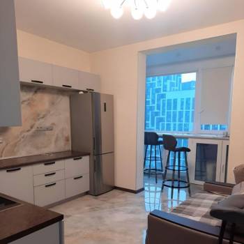 Сдается 2-х комнатная квартира, 65 м²