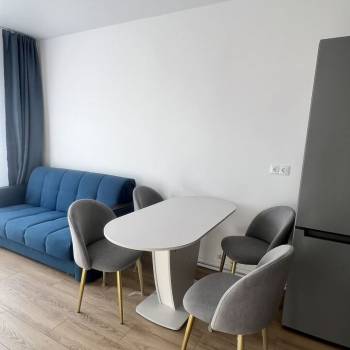 Сдается 1-комнатная квартира, 43 м²
