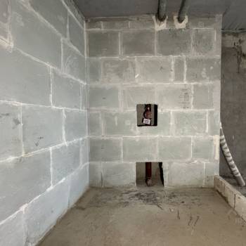 Продается 1-комнатная квартира, 70,4 м²
