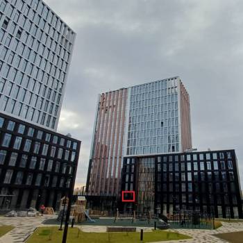 Продается 1-комнатная квартира, 70,4 м²