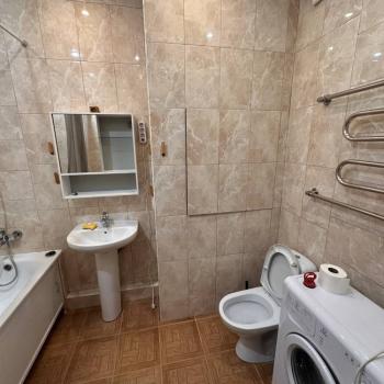 Сдается 1-комнатная квартира, 46 м²