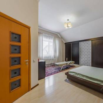 Продается Дом, 340 м²