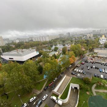 Сдается 2-х комнатная квартира, 79 м²