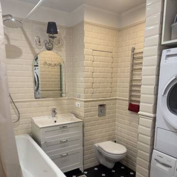 Продается 3-х комнатная квартира, 57 м²