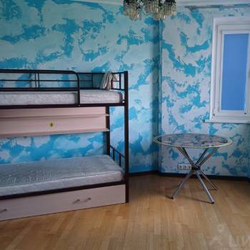 Сдается Многокомнатная квартира, 102 м²