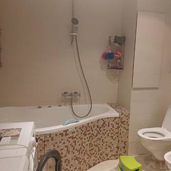 Сдается Многокомнатная квартира, 102 м²