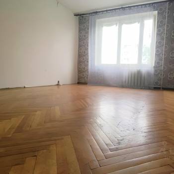Продается 1-комнатная квартира, 35 м²