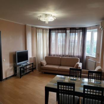 Сдается Многокомнатная квартира, 100 м²