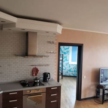 Сдается Многокомнатная квартира, 100 м²