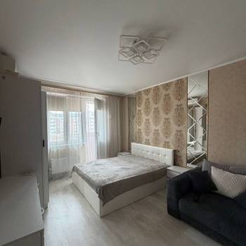 Сдается 1-комнатная квартира, 38 м²