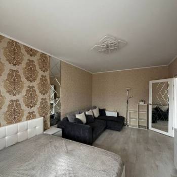 Сдается 1-комнатная квартира, 38 м²