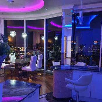 Сдается Многокомнатная квартира, 160 м²