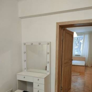 Сдается Многокомнатная квартира, 58 м²