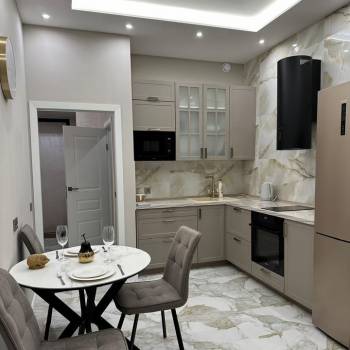 Сдается 1-комнатная квартира, 41,8 м²