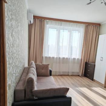 Сдается 1-комнатная квартира, 38,3 м²