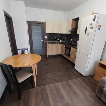Сдается 1-комнатная квартира, 46 м²