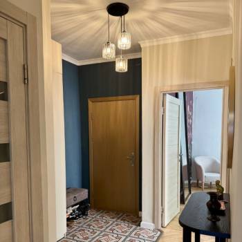 Сдается Многокомнатная квартира, 60 м²