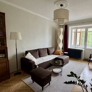 Сдается Многокомнатная квартира, 60 м²