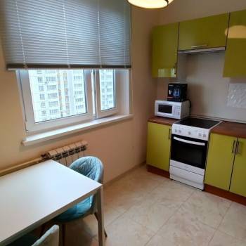 Сдается 1-комнатная квартира, 37,7 м²