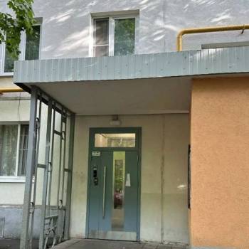 Продается 1-комнатная квартира, 35 м²