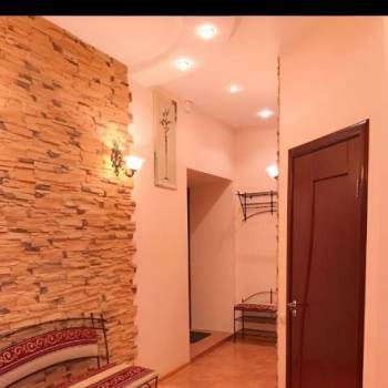 Сдается 2-х комнатная квартира, 75 м²