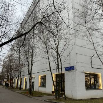 Сдается Нежилое помещение, 236 м²