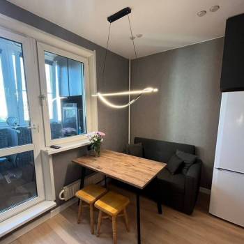 Сдается 1-комнатная квартира, 38 м²