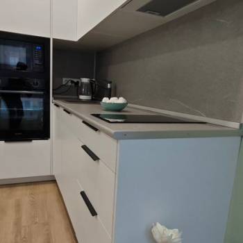 Продается 1-комнатная квартира, 34 м²