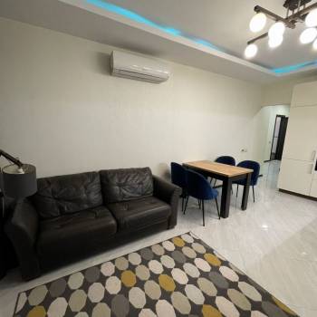 Сдается 2-х комнатная квартира, 70 м²