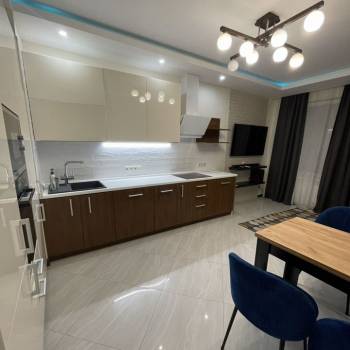 Сдается 2-х комнатная квартира, 70 м²