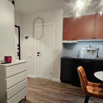 Продается 1-комнатная квартира, 14,3 м²