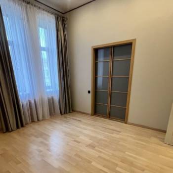 Сдается Многокомнатная квартира, 120 м²