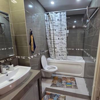 Сдается Многокомнатная квартира, 76,7 м²