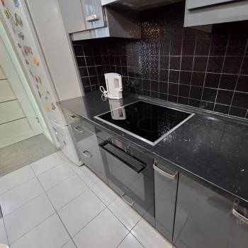 Сдается Многокомнатная квартира, 76,7 м²